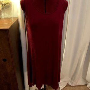 Red open silhouette cotton dress